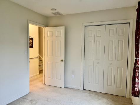 7 Trading Cove Circle Norwich CT 06360