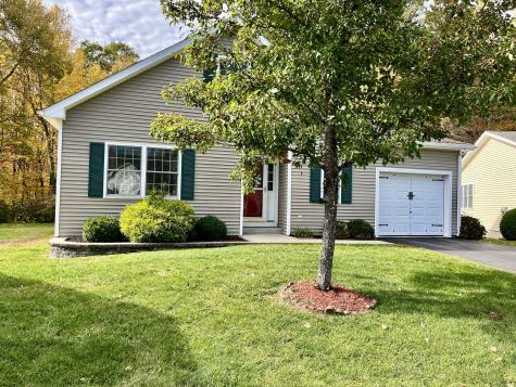 7 Trading Cove Circle Norwich CT 06360
