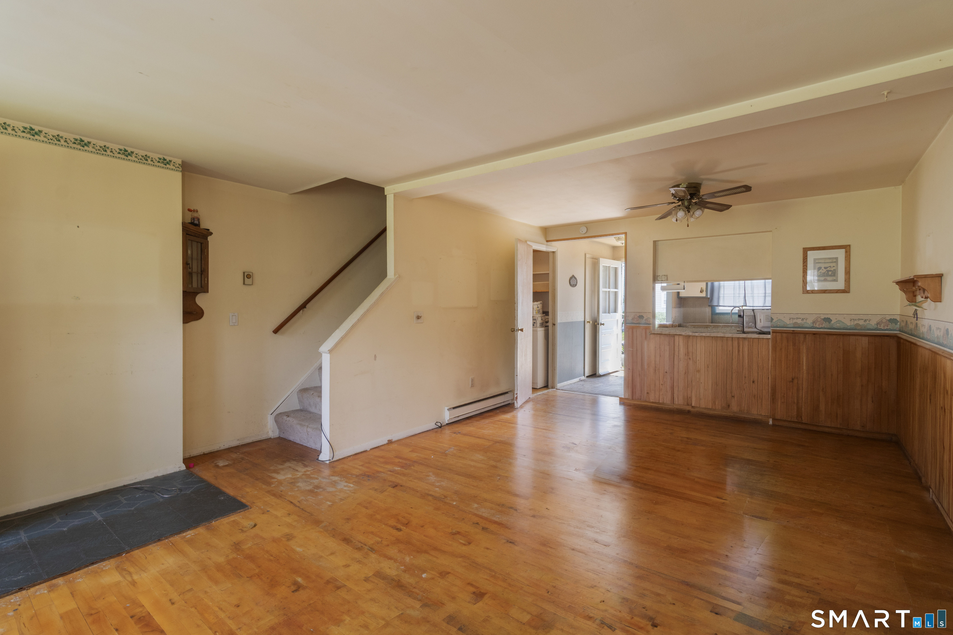 607 Millville Avenue Naugatuck CT 06770