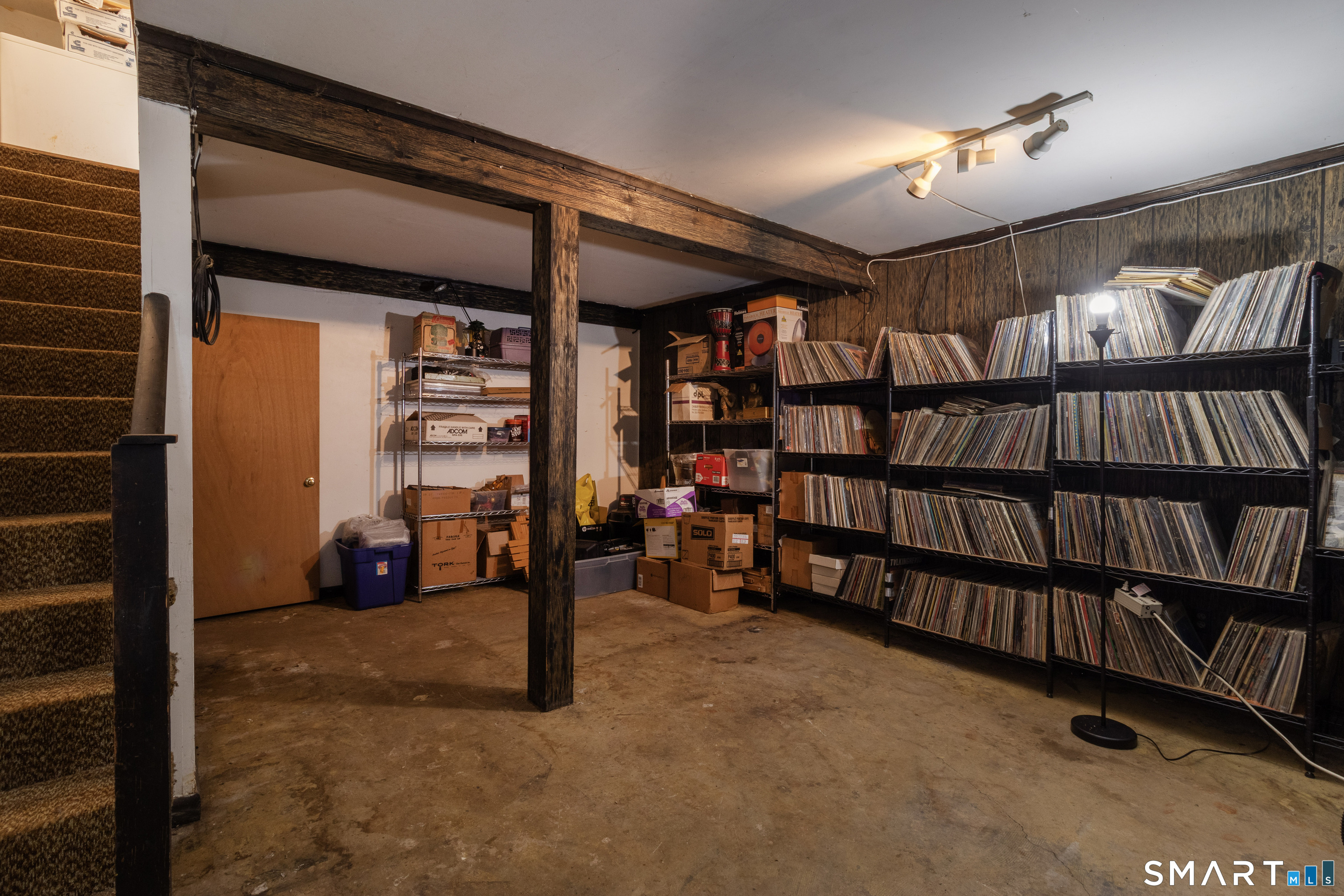 607 Millville Avenue Naugatuck CT 06770