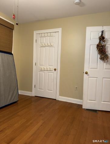 1 Harbor View Lane Norwich CT 06360