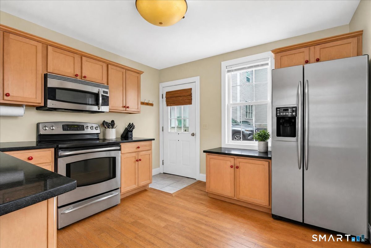 1 Harbor View Lane Norwich CT 06360