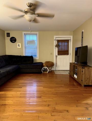 1 Harbor View Lane Norwich CT 06360