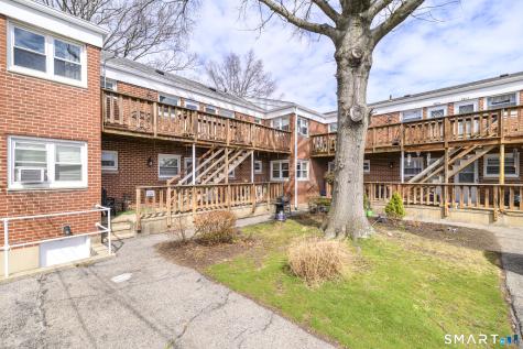 22 Courtland Avenue Stamford CT 06902