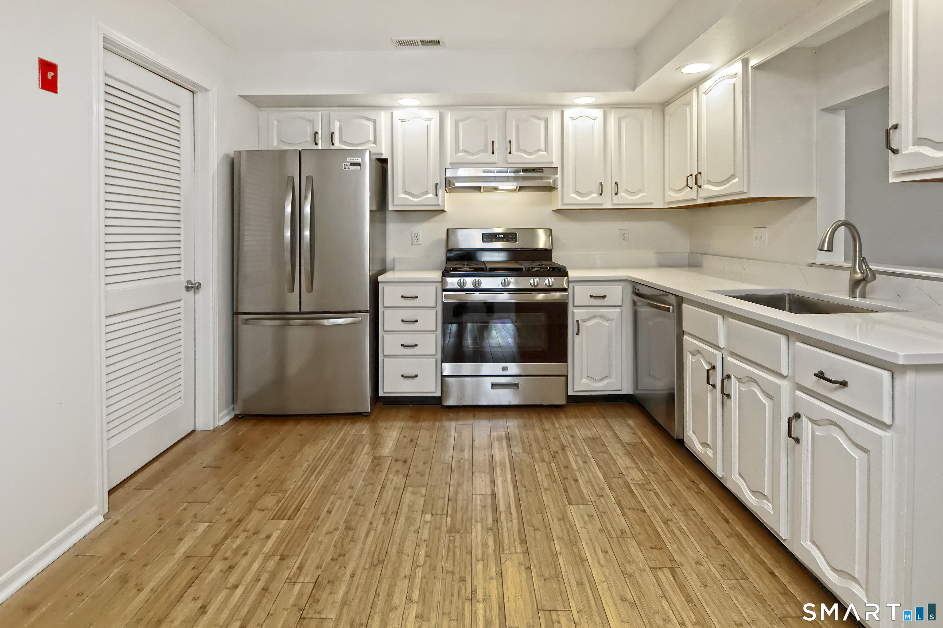 58 Greenview Lane Milford CT 06461