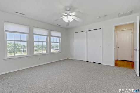 58 Greenview Lane Milford CT 06461