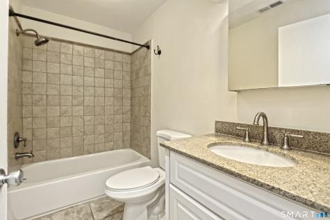 58 Greenview Lane Milford CT 06461