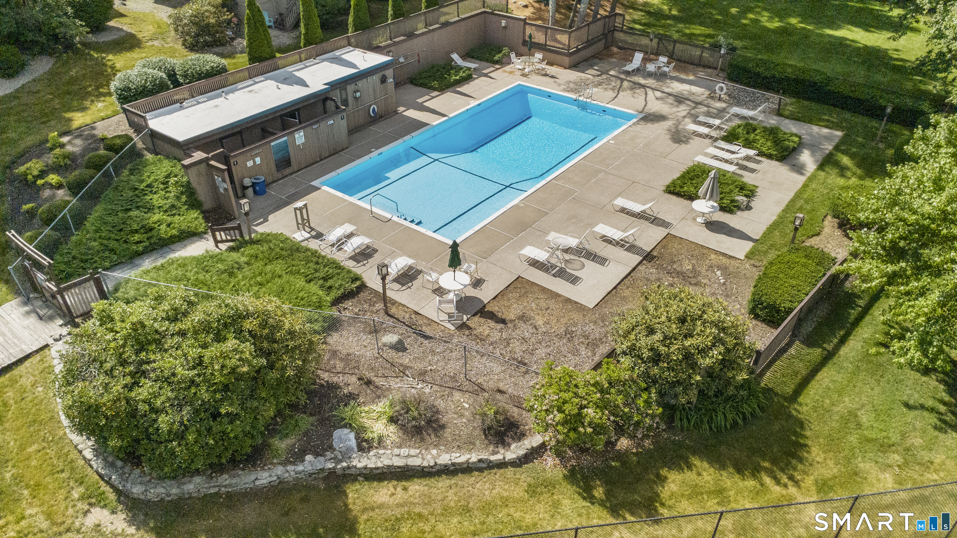 14 Great Meadow Lane Farmington CT 06001