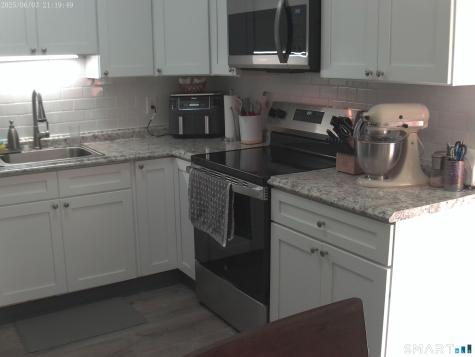 122 Queens Road Torrington CT 06790