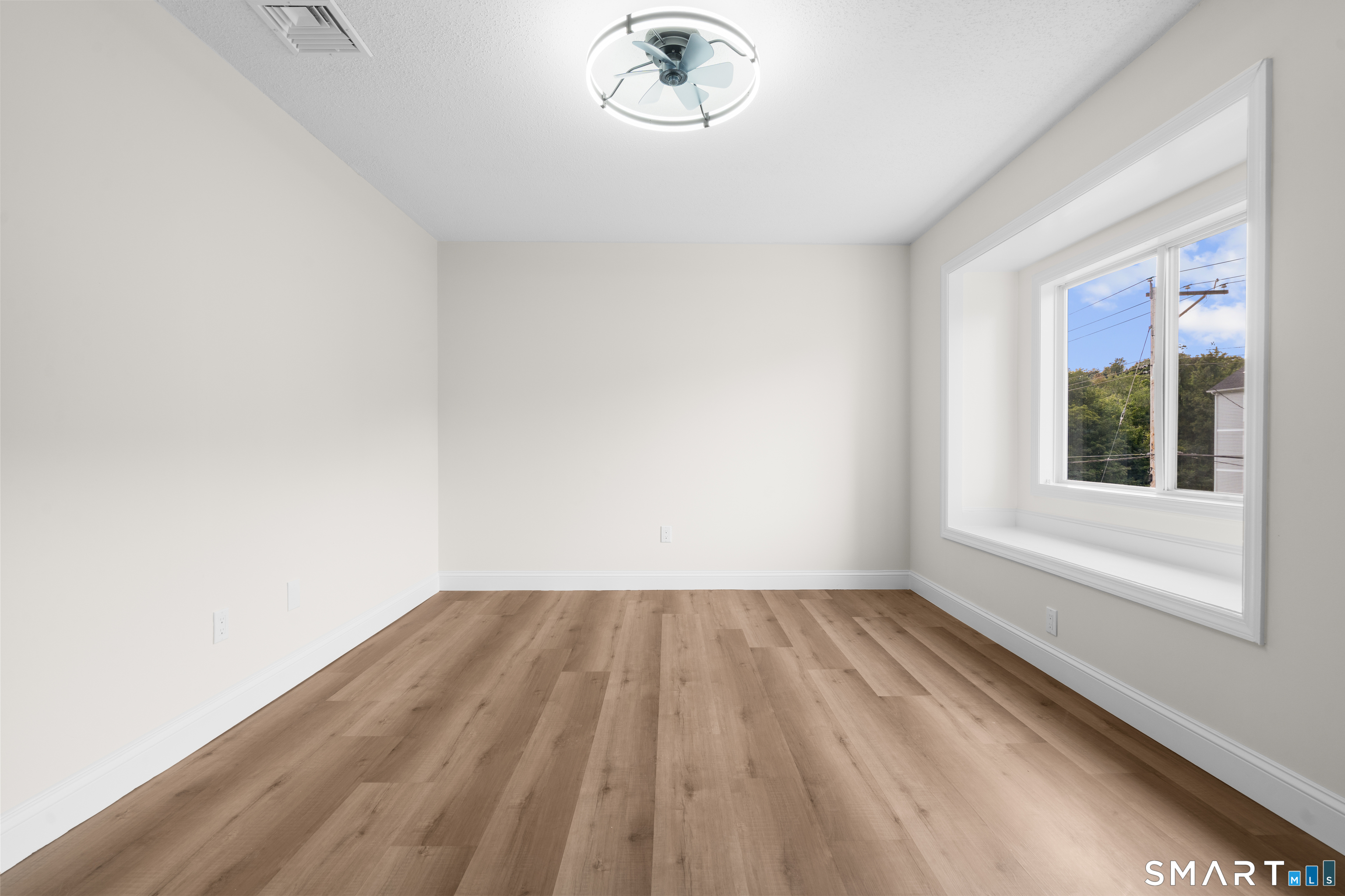 223 Thompson Street East Haven CT 06513