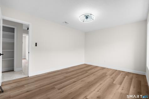 223 Thompson Street East Haven CT 06513