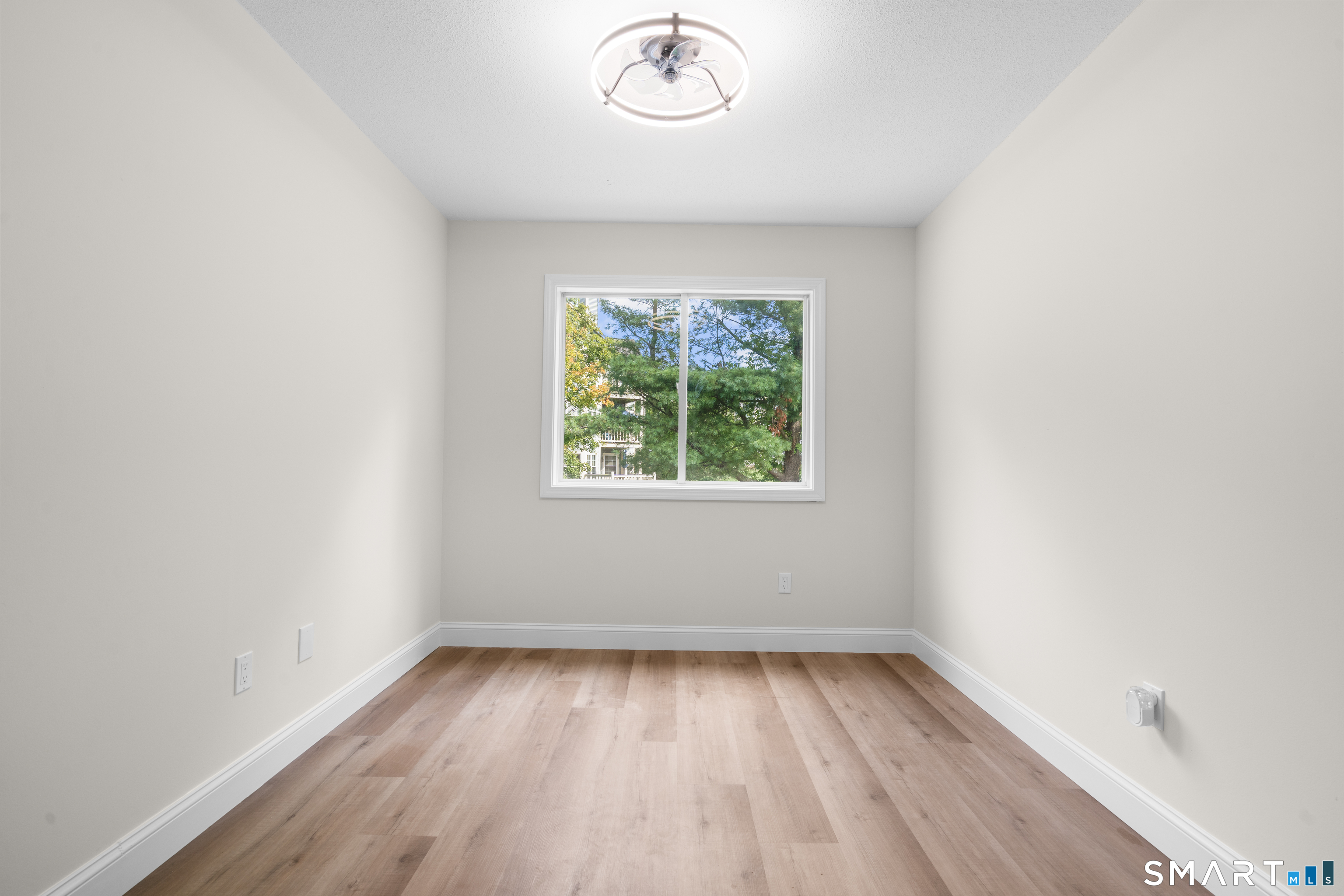 223 Thompson Street East Haven CT 06513