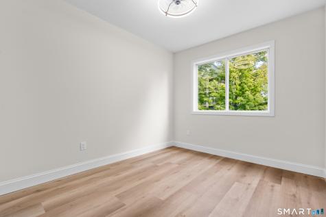 223 Thompson Street East Haven CT 06513