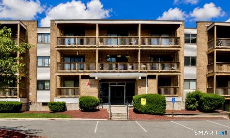 157 Bull Hill Lane West Haven CT 06516