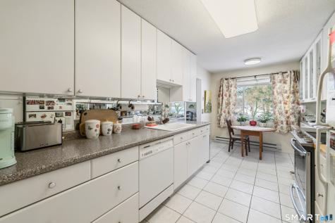419 Heritage Village Southbury CT 06488