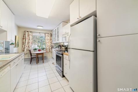 419 Heritage Village Southbury CT 06488