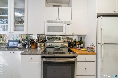419 Heritage Village Southbury CT 06488