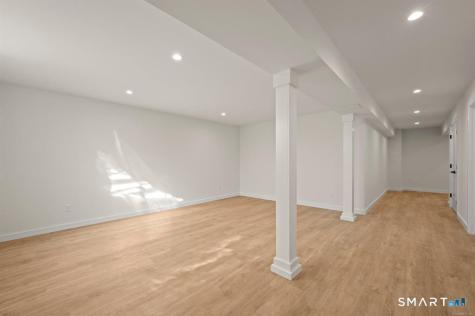 14 Fieldstone Court Bethel CT 06801