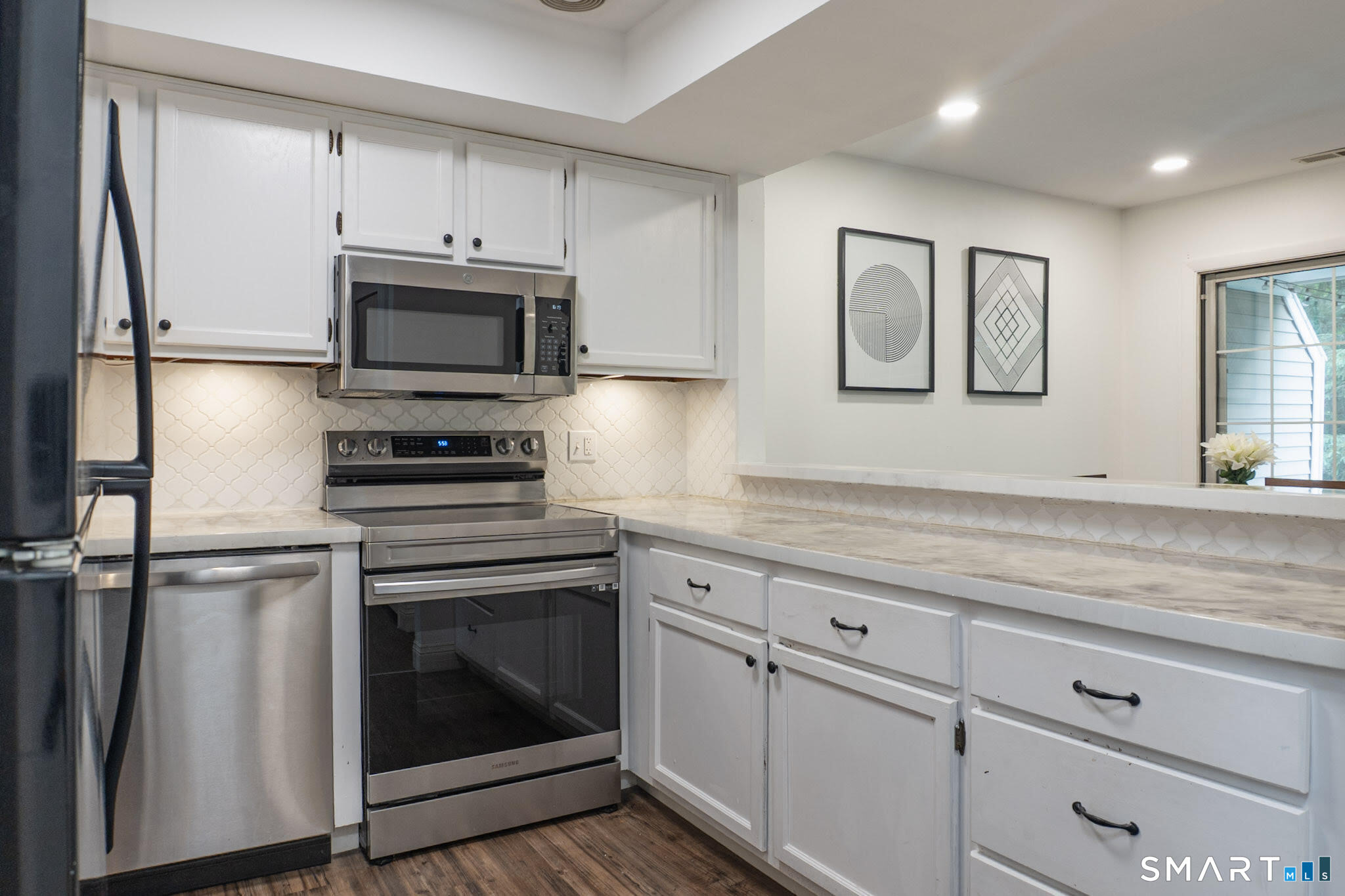1109 Sunfield Drive South Windsor CT 06074