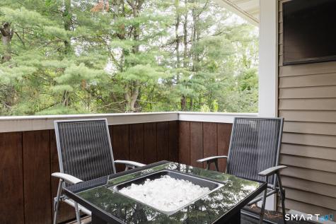 1109 Sunfield Drive South Windsor CT 06074