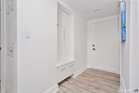 22 Rowayton Woods Drive Norwalk CT 06854
