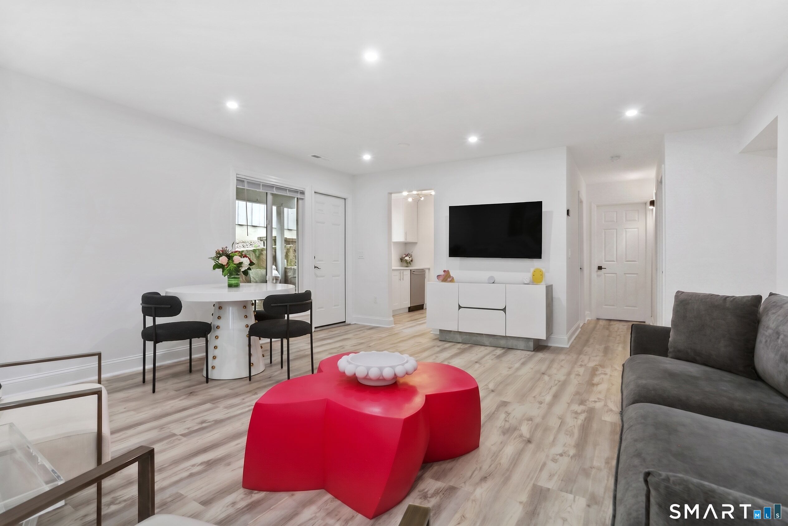 22 Rowayton Woods Drive Norwalk CT 06854