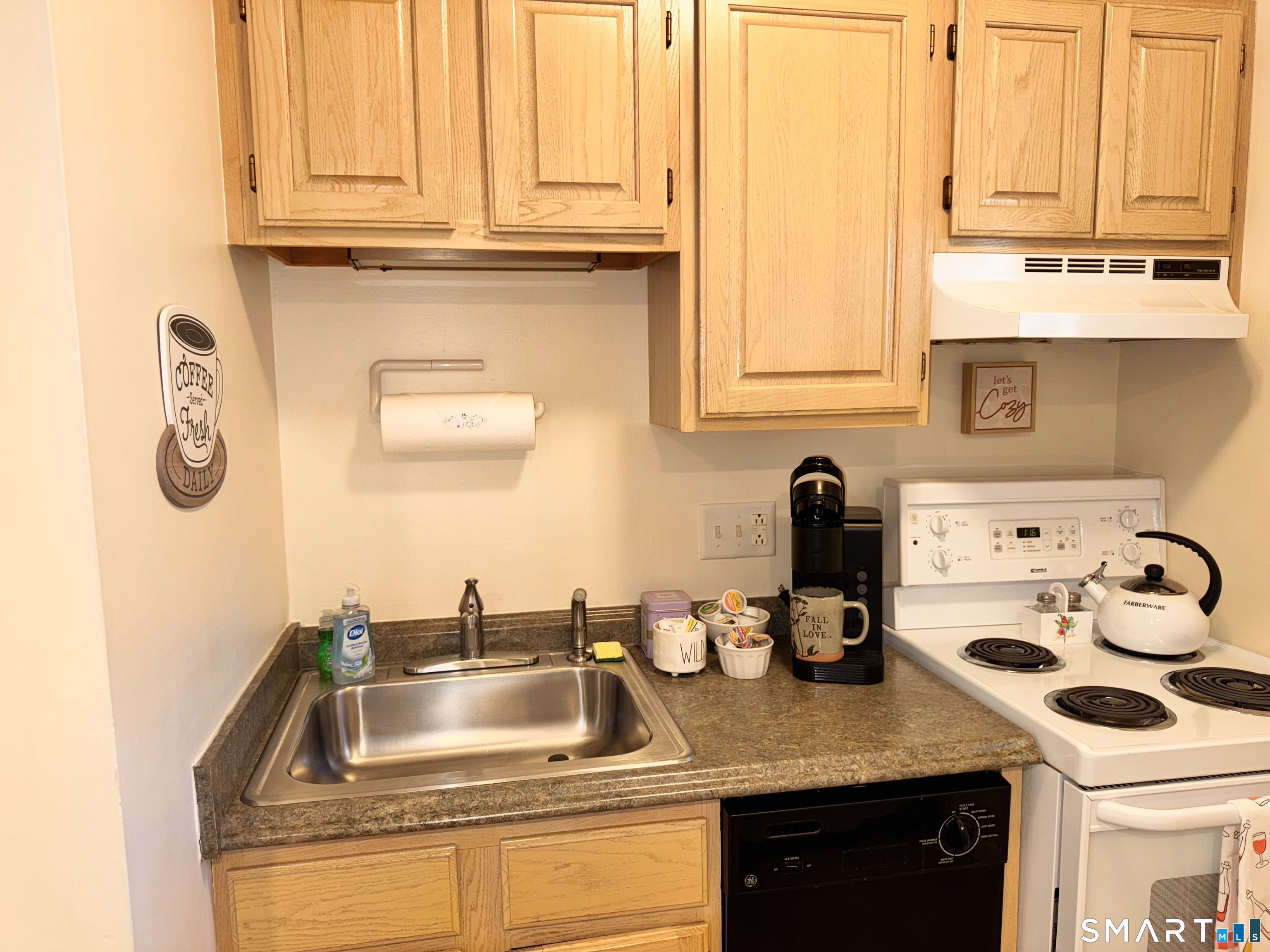 1514 Old Pond Lane Norwich CT 06360