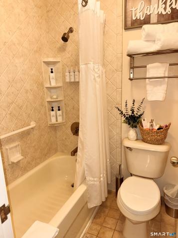1514 Old Pond Lane Norwich CT 06360