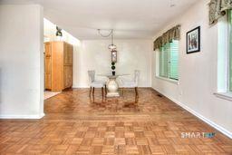 100 Glen Side Wilton CT 06897