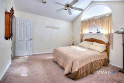100 Glen Side Wilton CT 06897