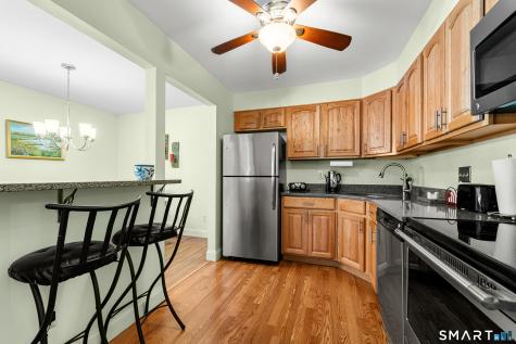 180 Colonial Road Stamford CT 06906