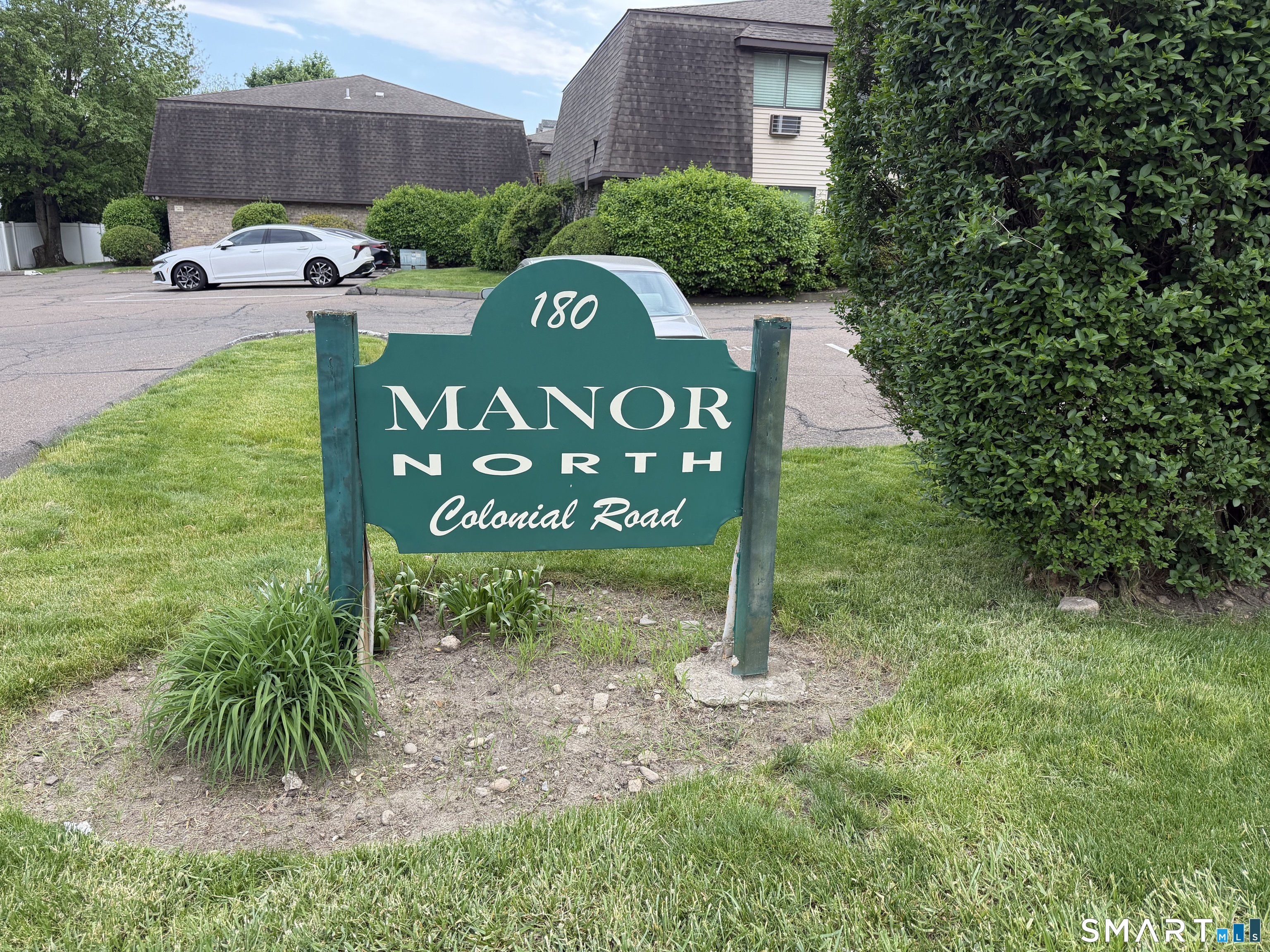 180 Colonial Road Stamford CT 06906