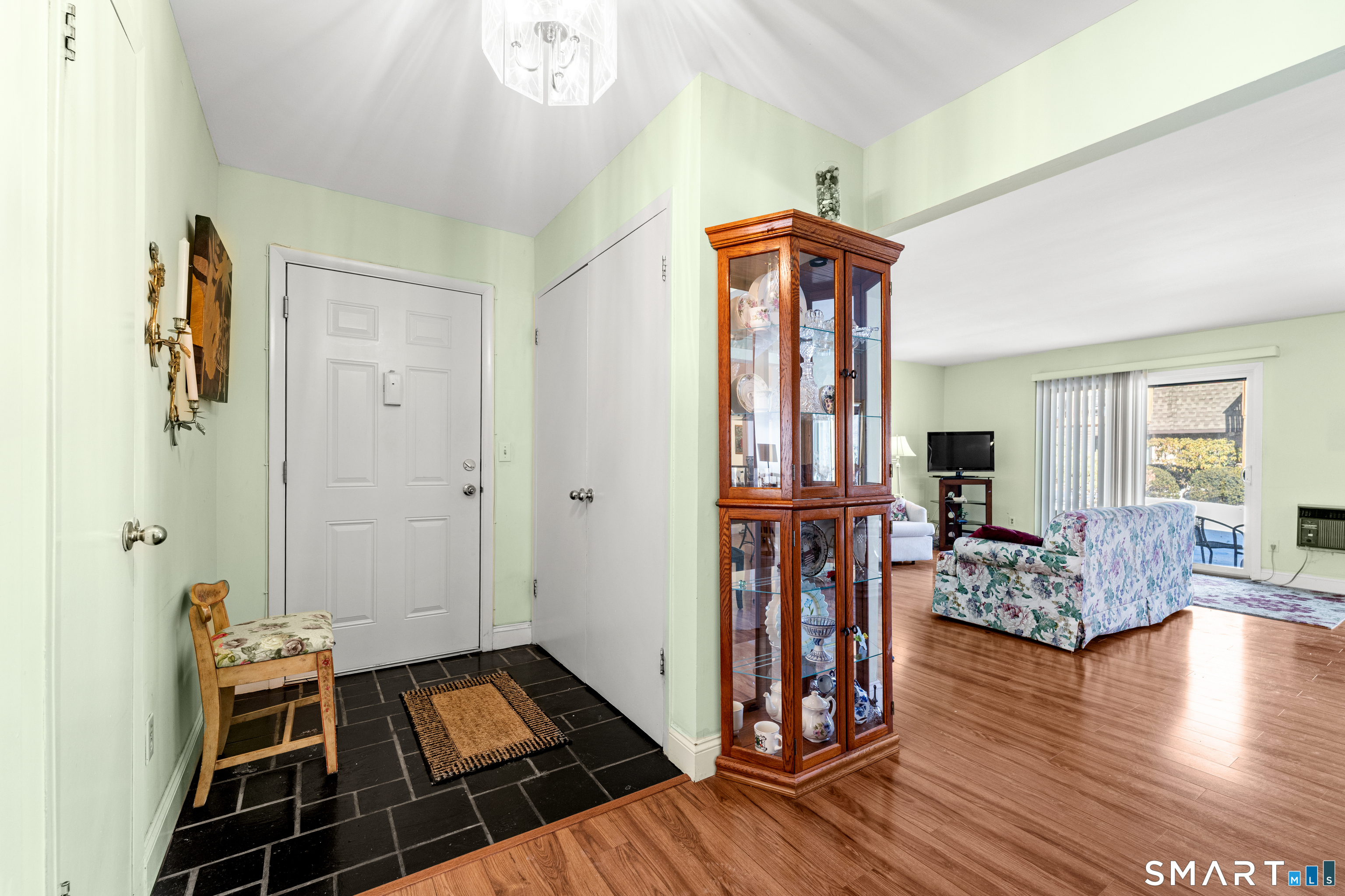 180 Colonial Road Stamford CT 06906