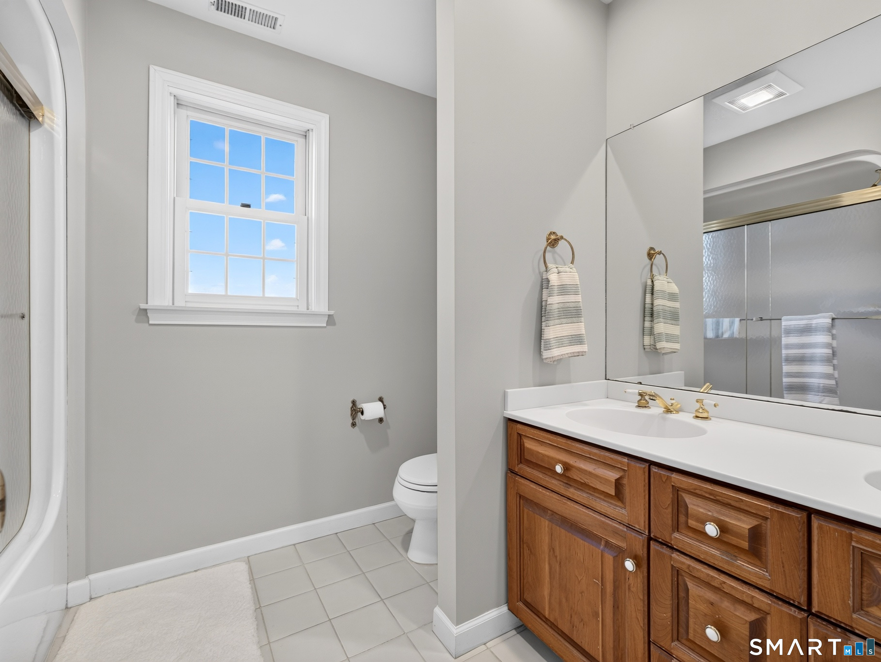 22 Kingsbridge Way Madison CT 06443