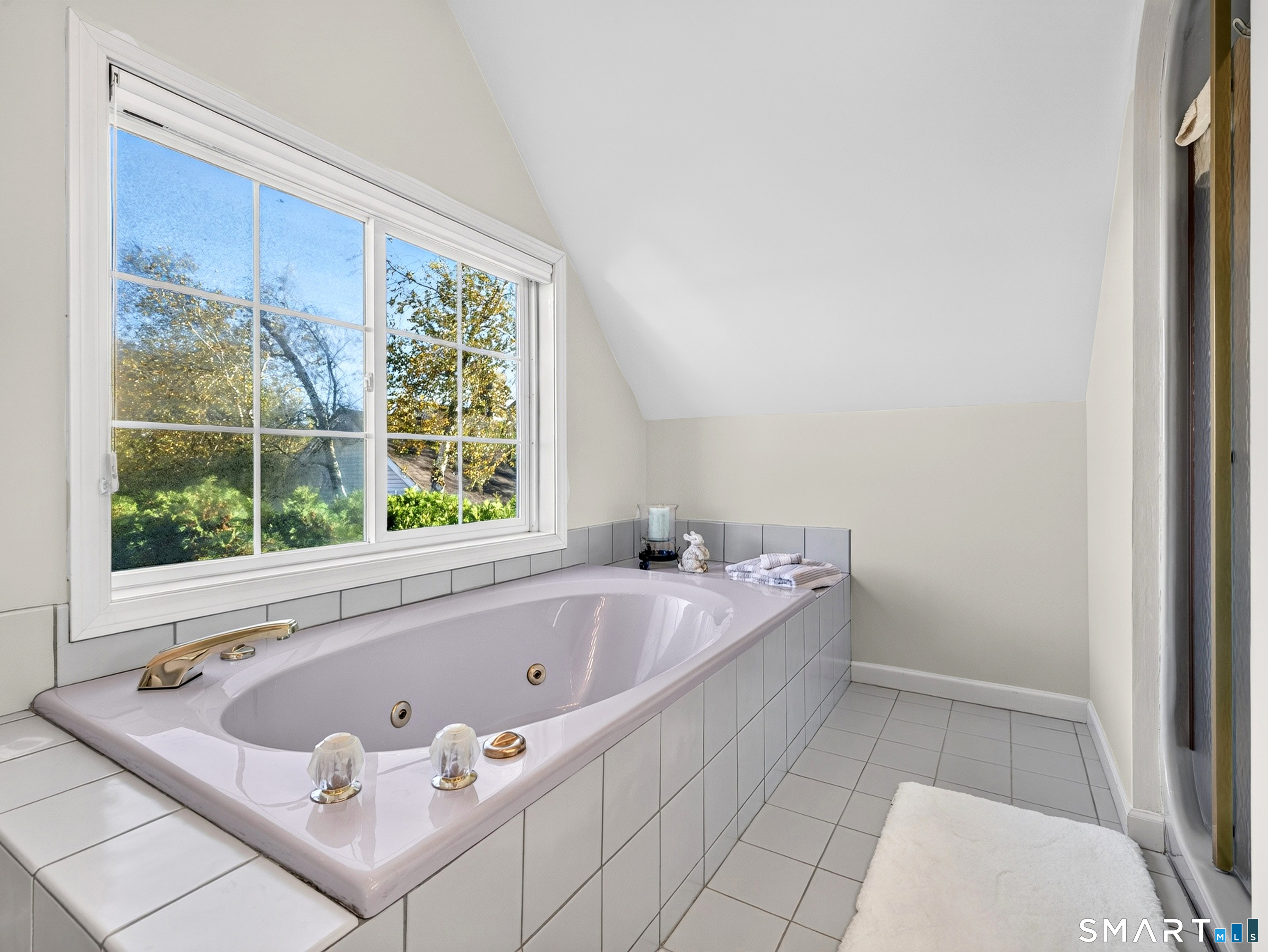 22 Kingsbridge Way Madison CT 06443