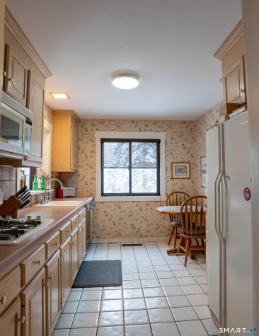 635 North Trail Stratford CT 06614