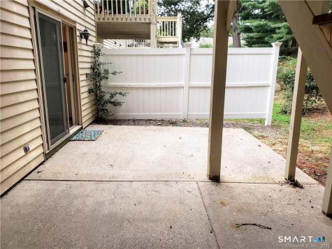 10 Brantwood Drive Madison CT 06443