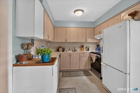 42 Surrey Lane Torrington CT 06790
