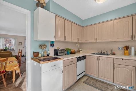 42 Surrey Lane Torrington CT 06790