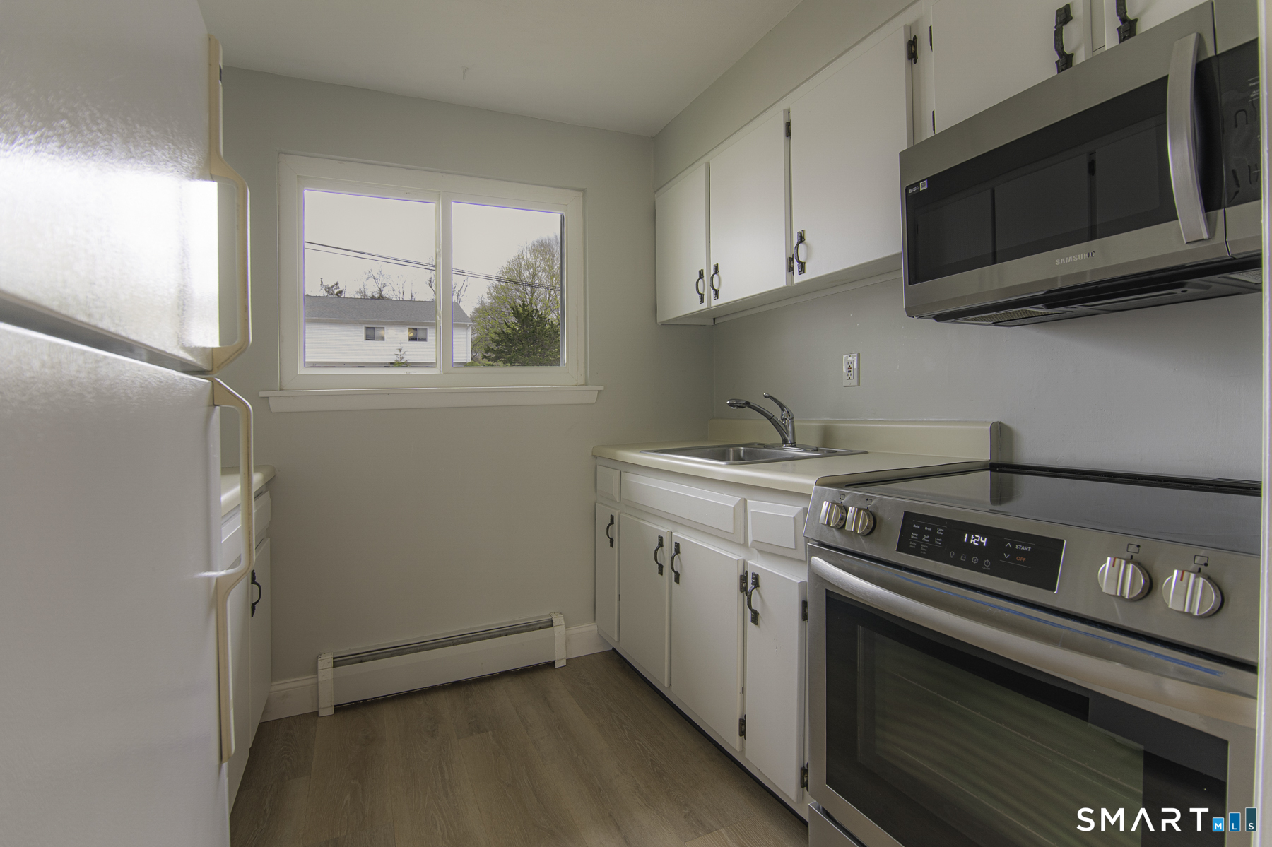 27 Allen Drive Montville CT 06382