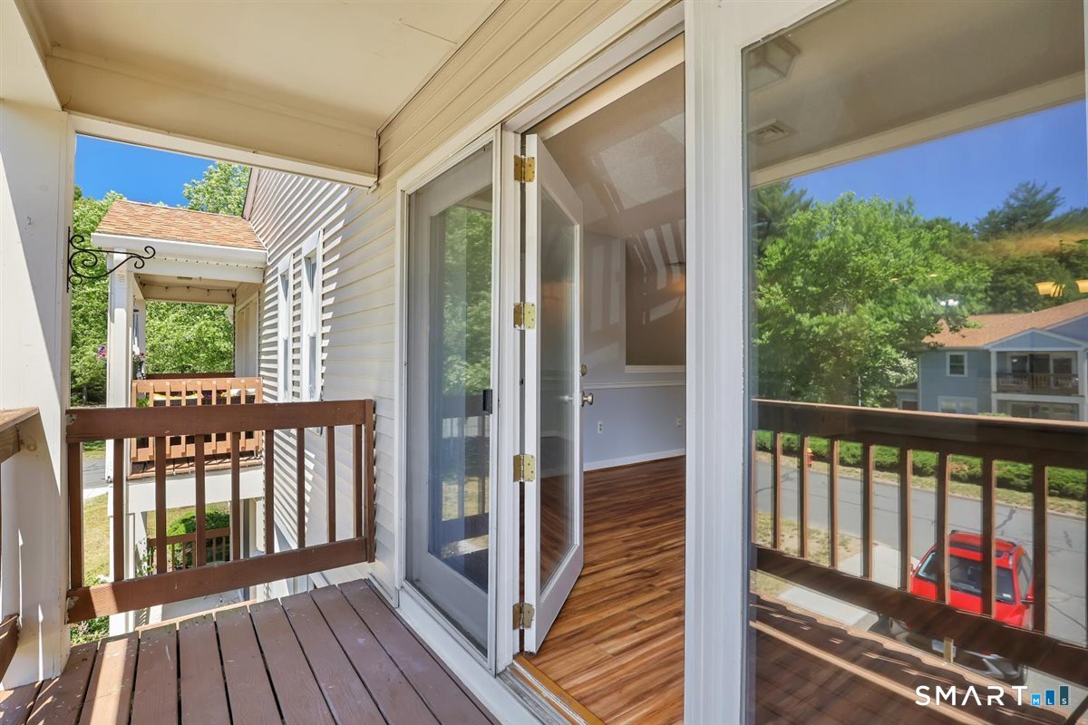 204 Ashmead Commons Enfield CT 06082