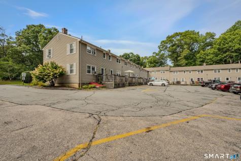 78 Corey Lane East Lyme CT 06357