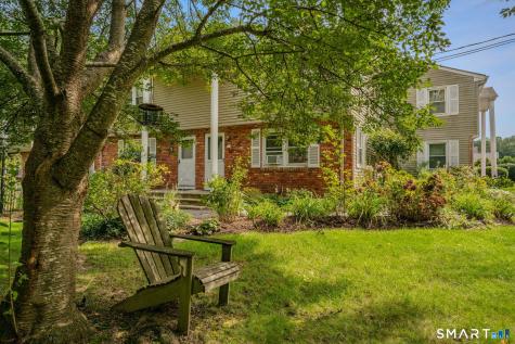 78 Corey Lane East Lyme CT 06357
