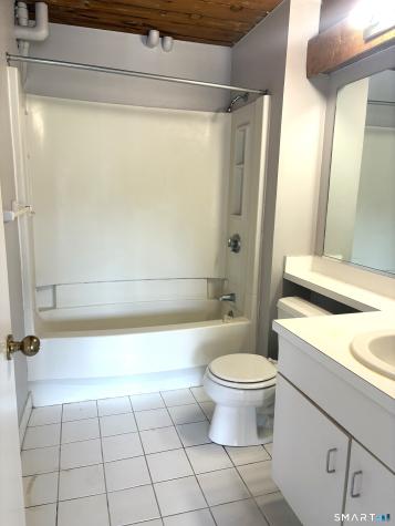 68 Thermos Avenue Norwich CT 06360