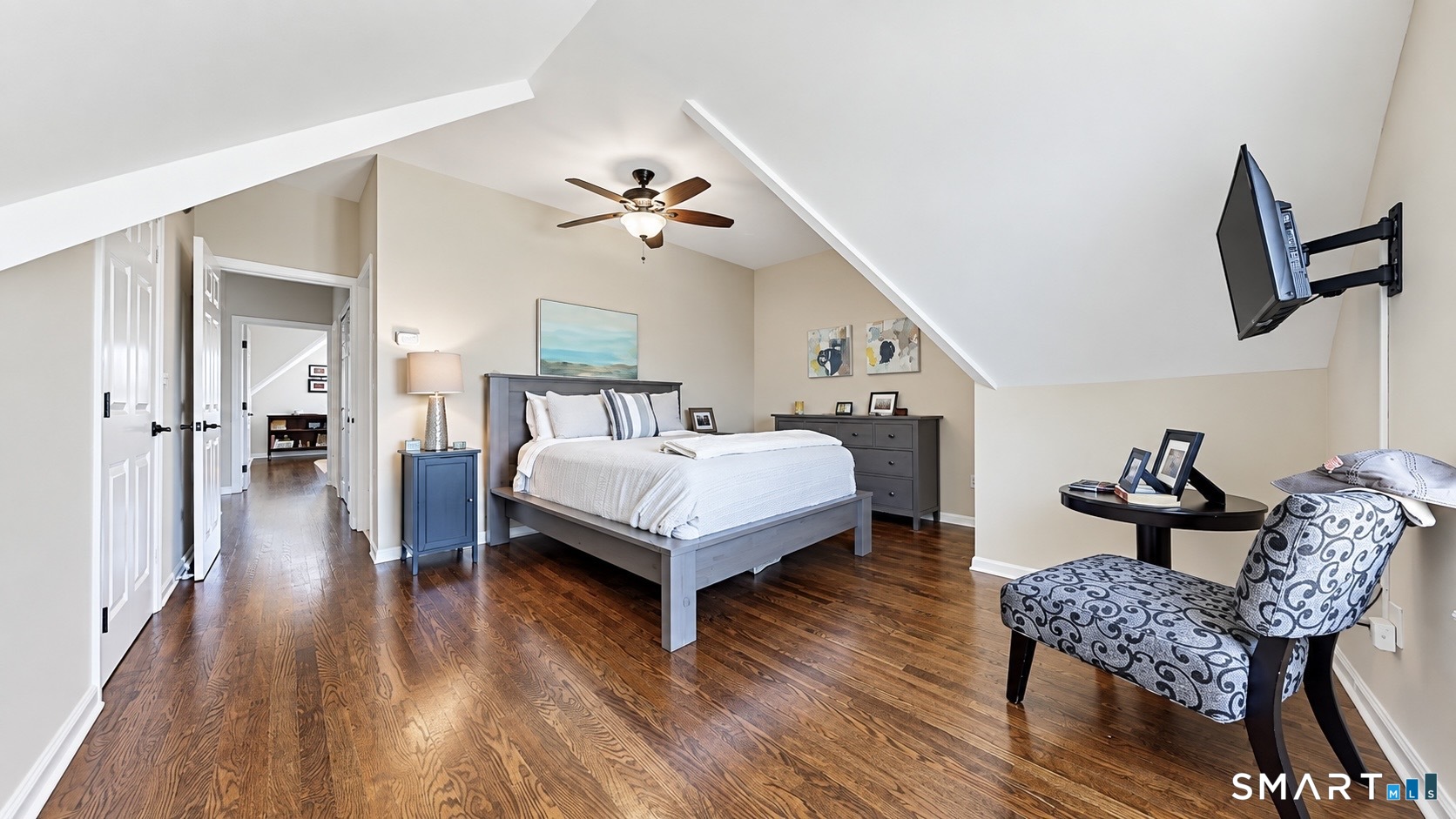 62 East Broadway Milford CT 06460