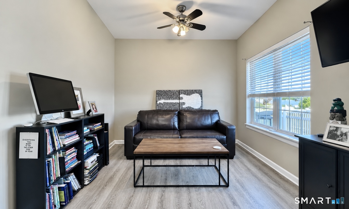 62 East Broadway Milford CT 06460