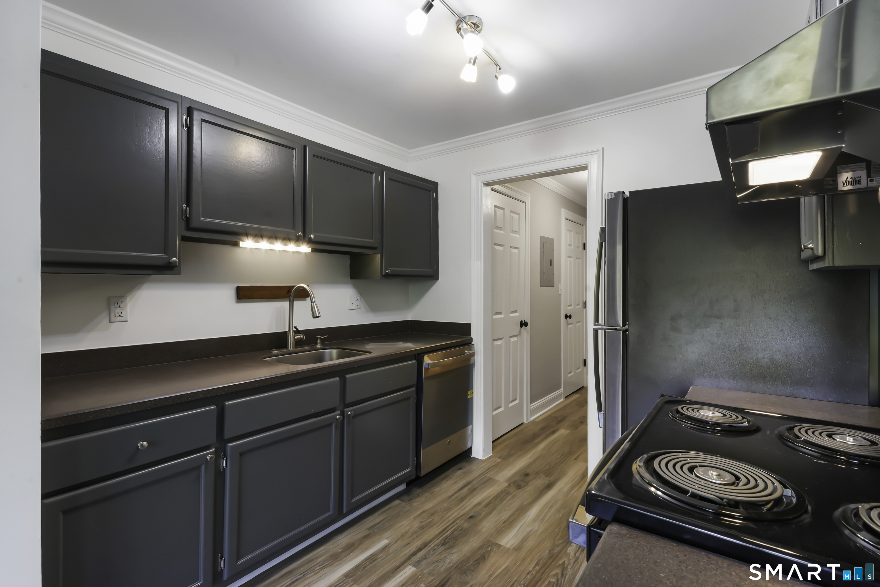 1 Woodland Drive Cromwell CT 06416