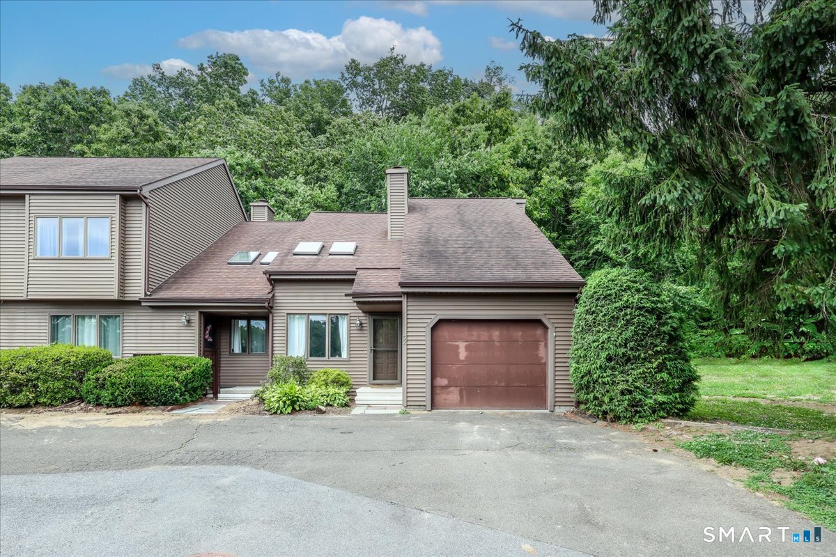 52 Twin Oaks New Milford CT 06776