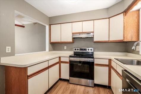 52 Twin Oaks New Milford CT 06776