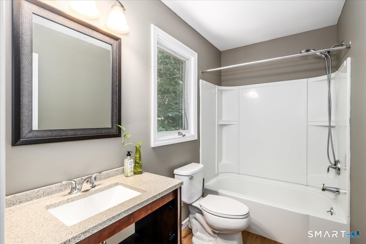 52 Twin Oaks New Milford CT 06776
